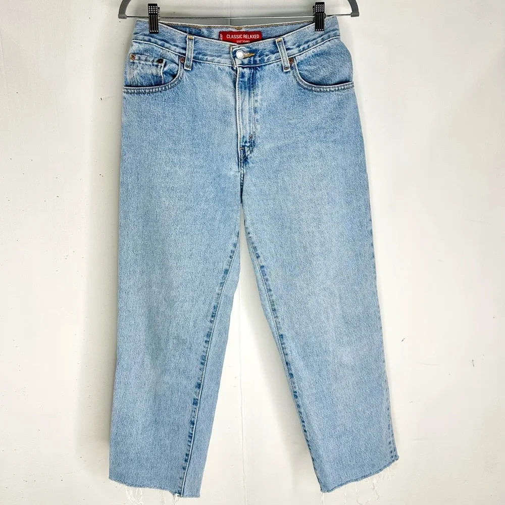 Vintage Retro Levi’s 550 Classic Relaxed Fit Highrise Taper Crop Light Wash Jean - Picture 6 of 12